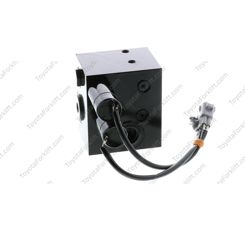 Tilt Lock Valve Assembly Part 67690U348071 Toyota Forklift