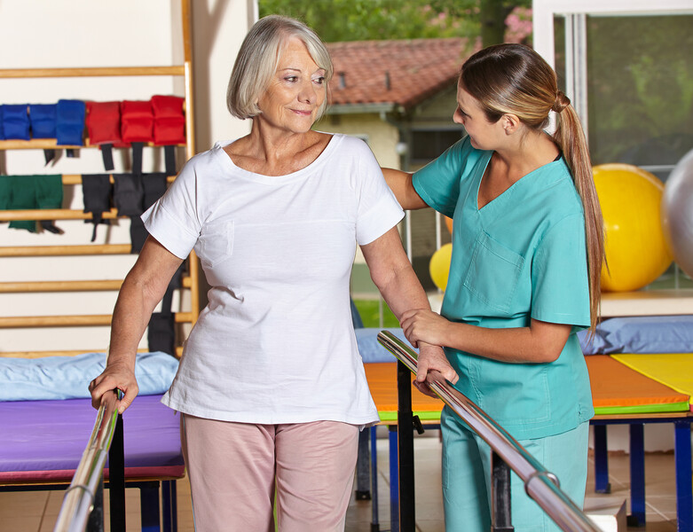 bigst-Senior-woman-at-kinesiotherapy-41913817 _Healthcare-related,